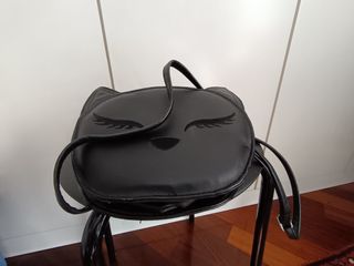 Borsetta H&M a forma di gatto