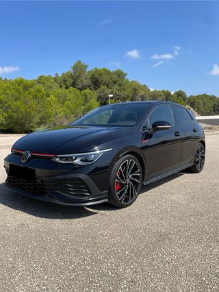 Volkswagen Golf 2021
