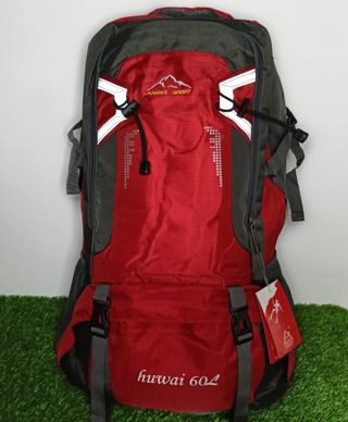 Mochila montaña 60L impermeable – NUEVA
