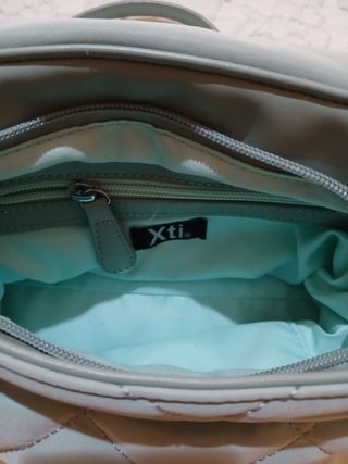 Bolso XTI azul acolchado