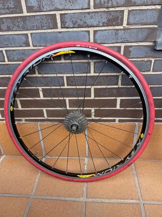 Rueda Mavic Ksyrium 700c 105 11v