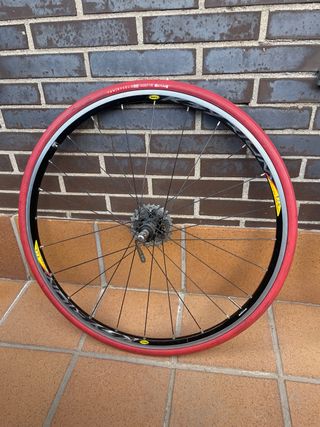 Rueda Mavic Ksyrium 700c 105 11v