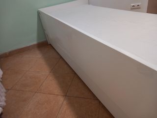 Cama blanca individual c/ cajones