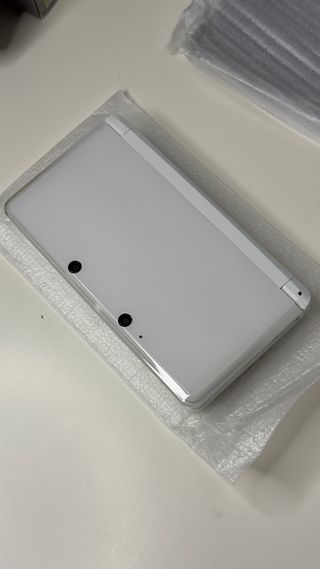 (CIB) Rare Nintendo 3DS Ice White + Box + Manuals 