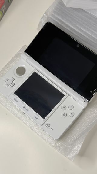 (CIB) Rare Nintendo 3DS Ice White + Box + Manuals 