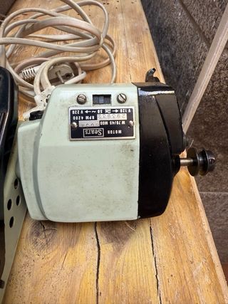 Pedal y motor máquina coser
