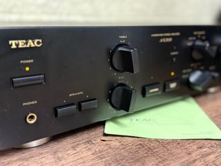 Amplificatore stereo TEAC A-X3030