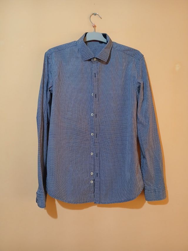 Camisa caballero estampada azul-blanca