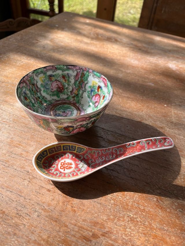 Cuenco y cuchara porcelana china