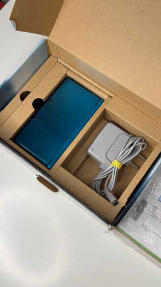 (CIB) Rare Nintendo 3DS Aqua Blue + Box + Manuals 