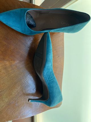 Tacones Mimao ante turquesa 40