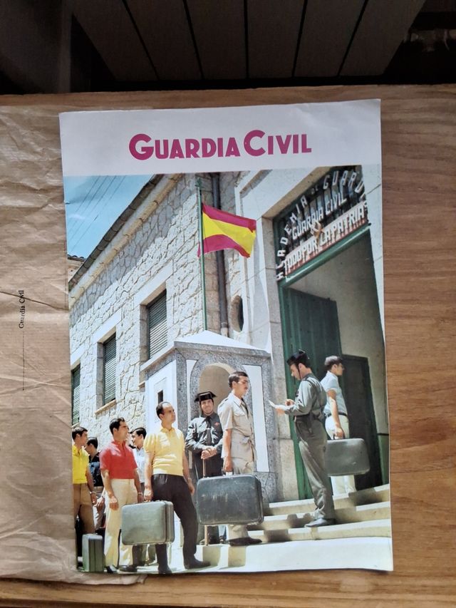 Revista oficial Guardia Civil