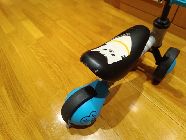 Bici sin pedales infantil. Marca Kinderkraft