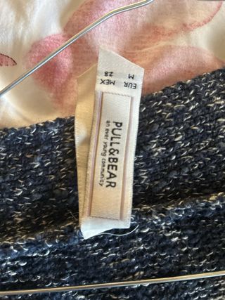 Chaqueta punto azul y beige