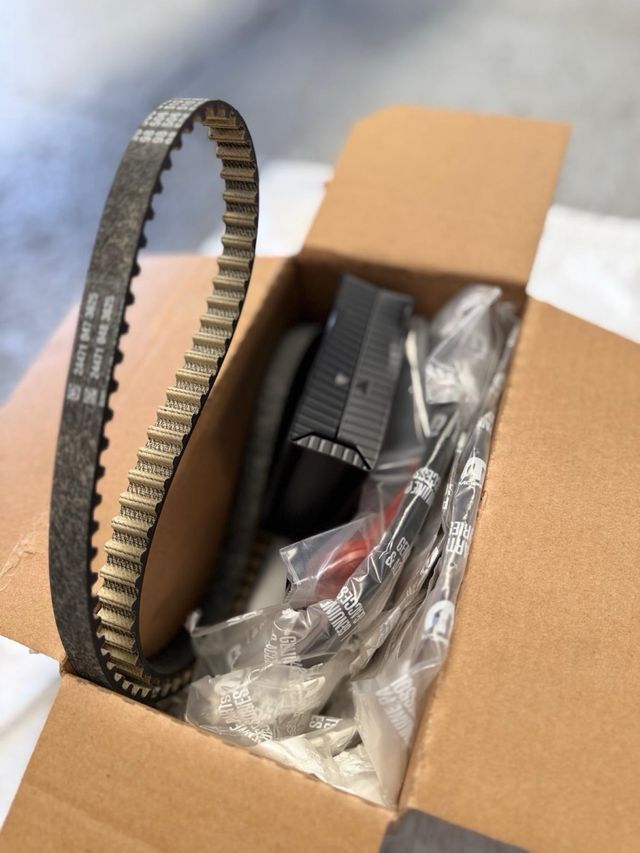 Kit distribución dentada 16 545 158 80