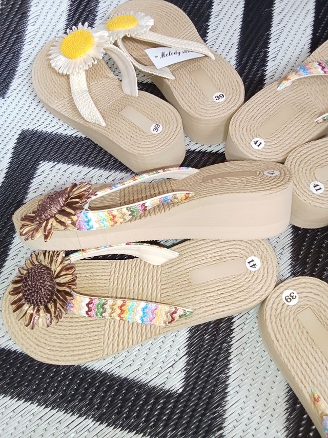 Lote 10 pares de sandalias al por mayor