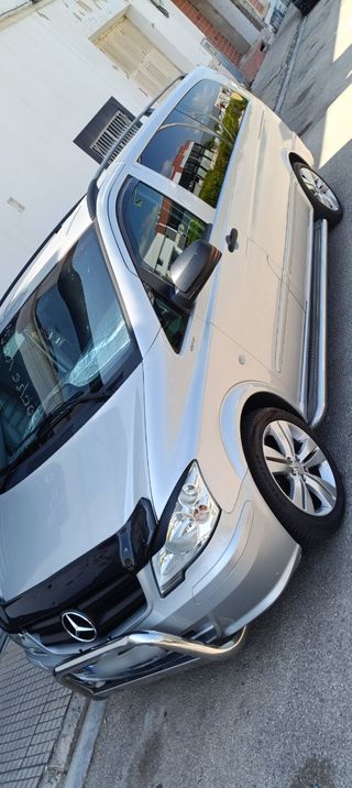 Mercedes-Benz Vito 2012