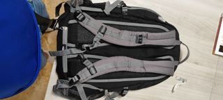Mochila Crivit negra y gris