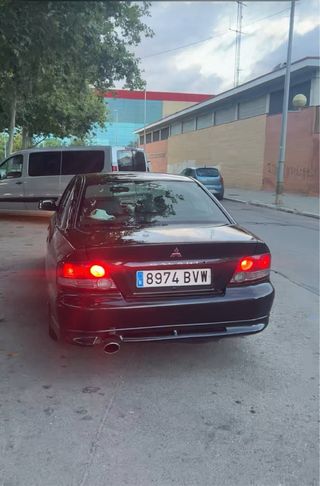 Mitsubishi Galant 2002