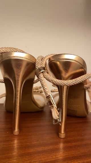 Tacones dorados DREAM PAIRS
