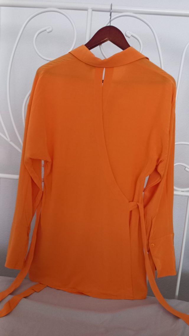 Camisa de manga larga.