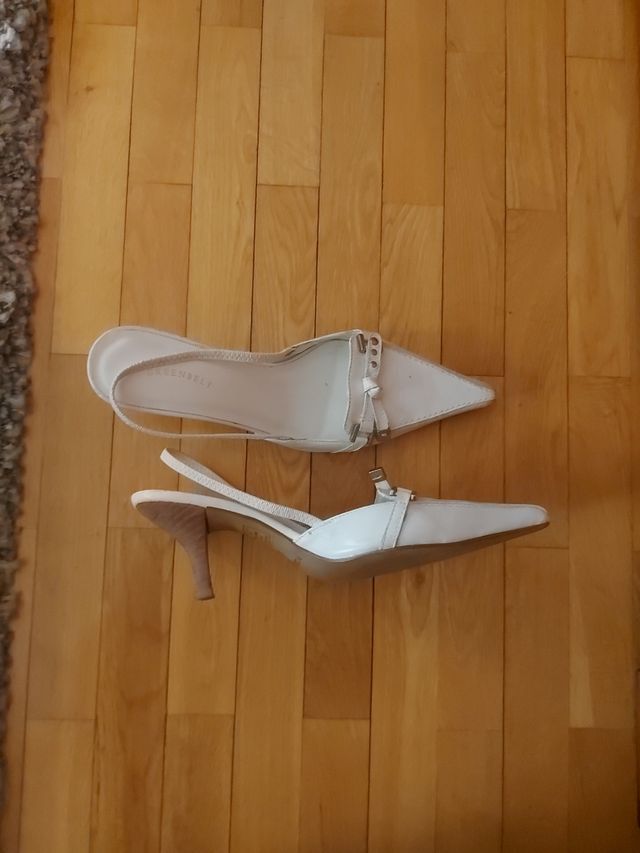 Zapatos blancos tacón aguja 38