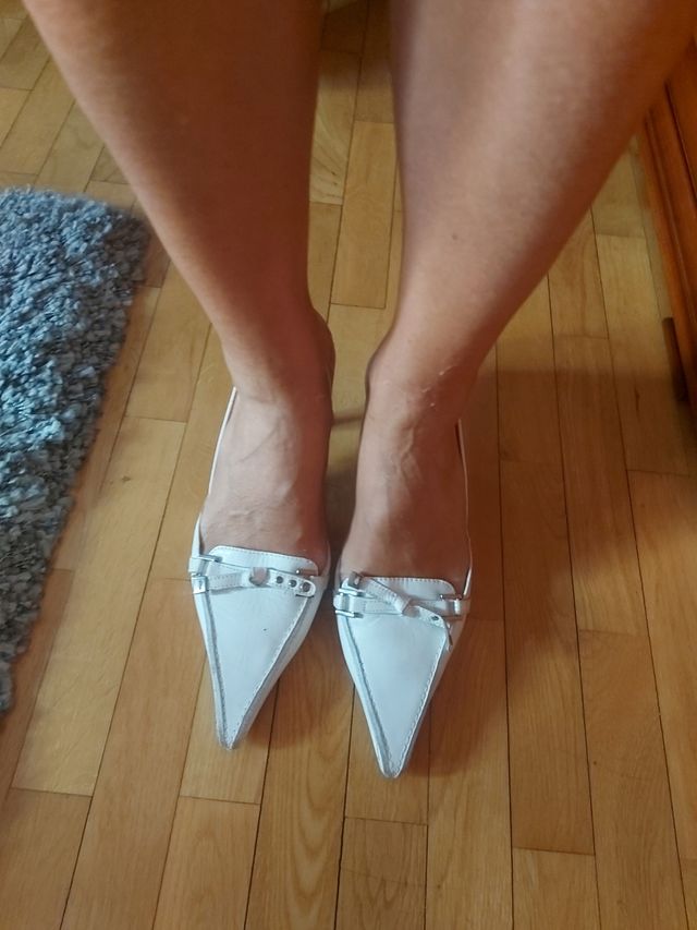Zapatos blancos tacón aguja 38