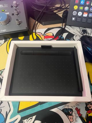 Wacom Intuos S - Tableta gráfica negra