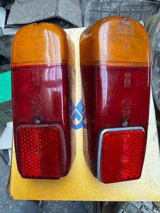 Seat 600E tulipas traseras 