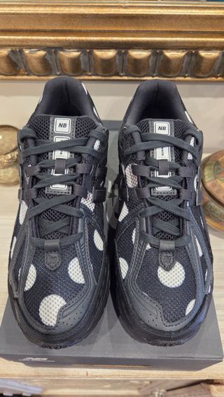 New Balance 1906R Polka Dot Black 