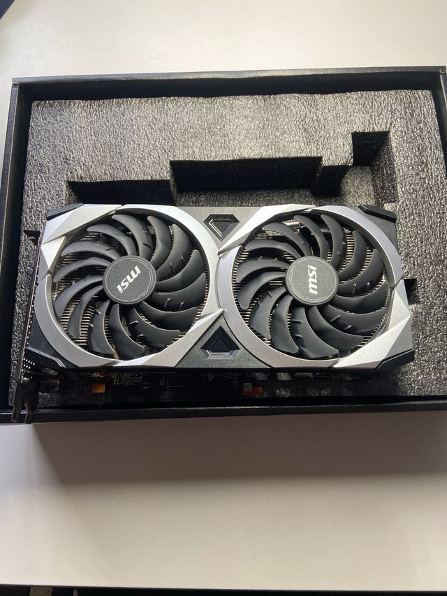 Gráfica AMD Radeon RX 6600 XT MSI Mech 2X