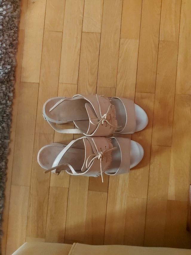 Sandalias jhay beige, talla 37