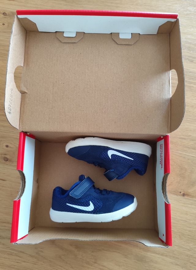 Zapatillas Nike bebé niño.ENVÍO