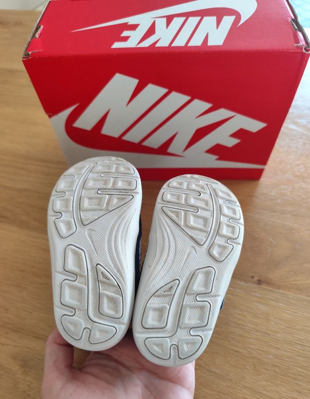 Zapatillas Nike bebé niño.ENVÍO