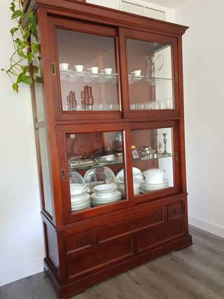Vitrina madera - 12 servicios