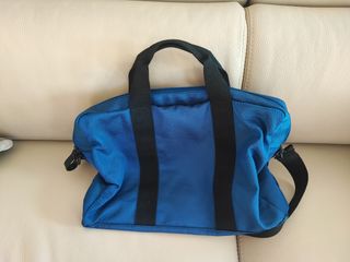 Bolso Calvin Klein azul multiuso