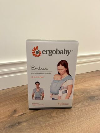 Ergobaby Embrace: Portabebés recién nacido