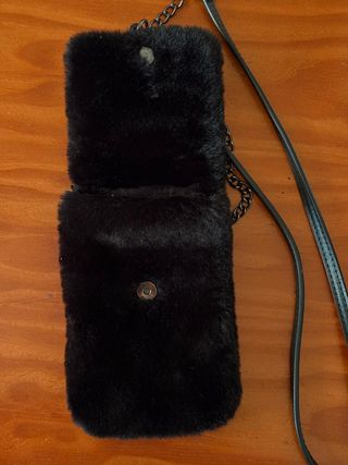 Bolso negro móvil 