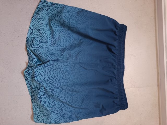 Bañador azul y verde menta