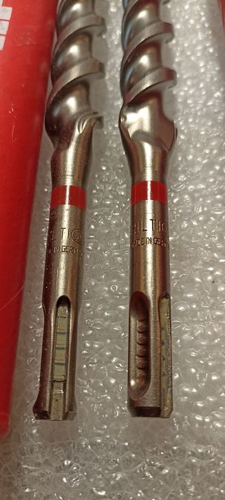 Brocas HILTI (2 unidades)