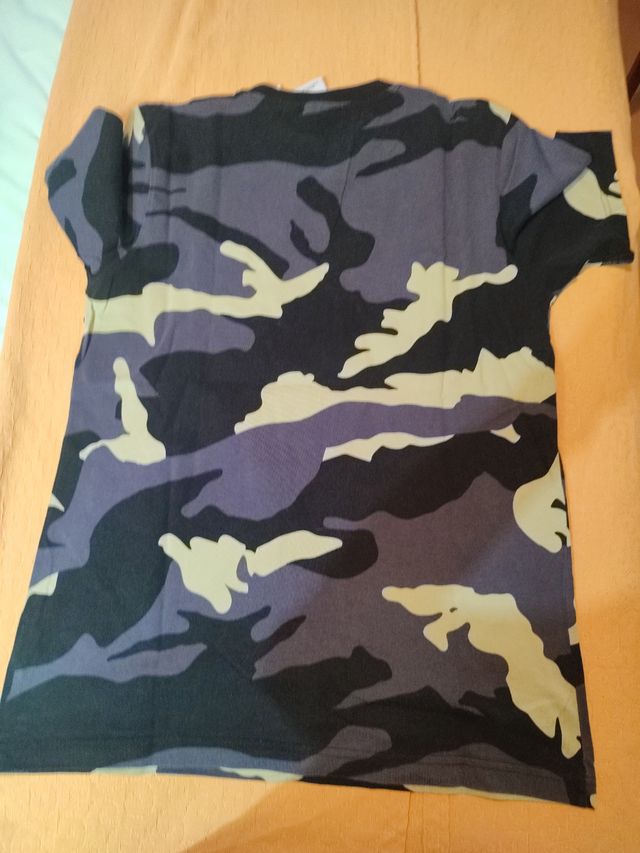 Camiseta Adidas camuflaje