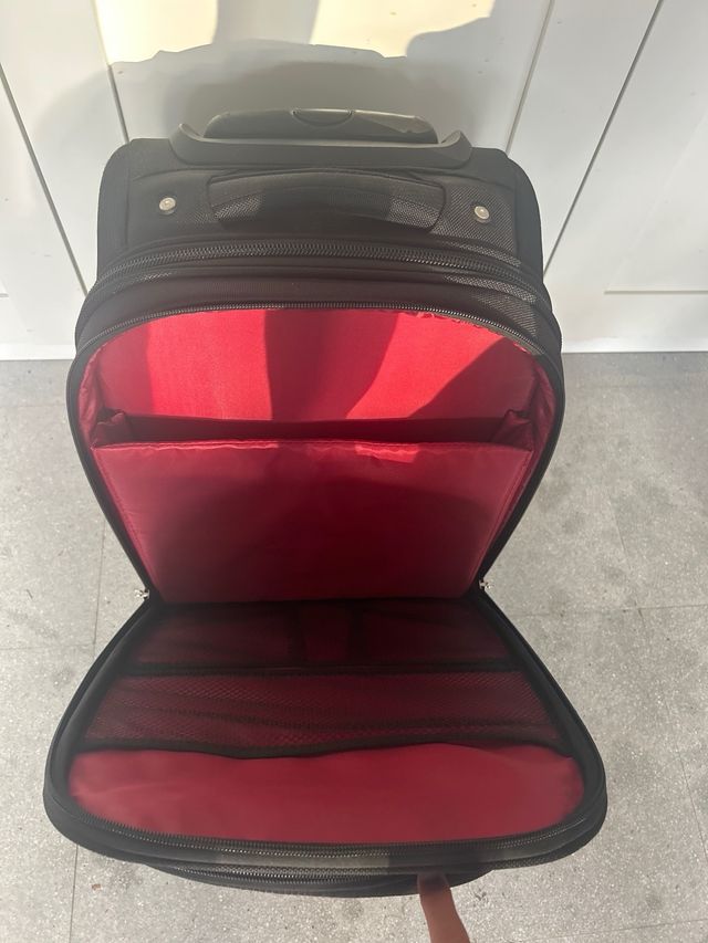 Maleta cabina Case Logic negra