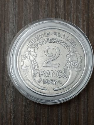 Moneda Francesa 1936 en total son cuatro monedas 