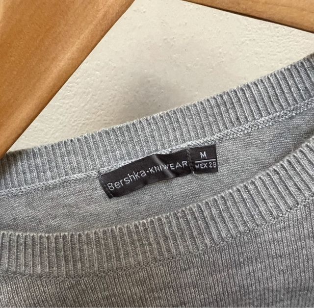 Maglione cropped Bershka grigio