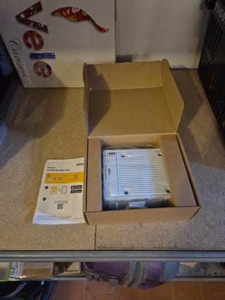 Axis M7104 VIDEO ENCODER
