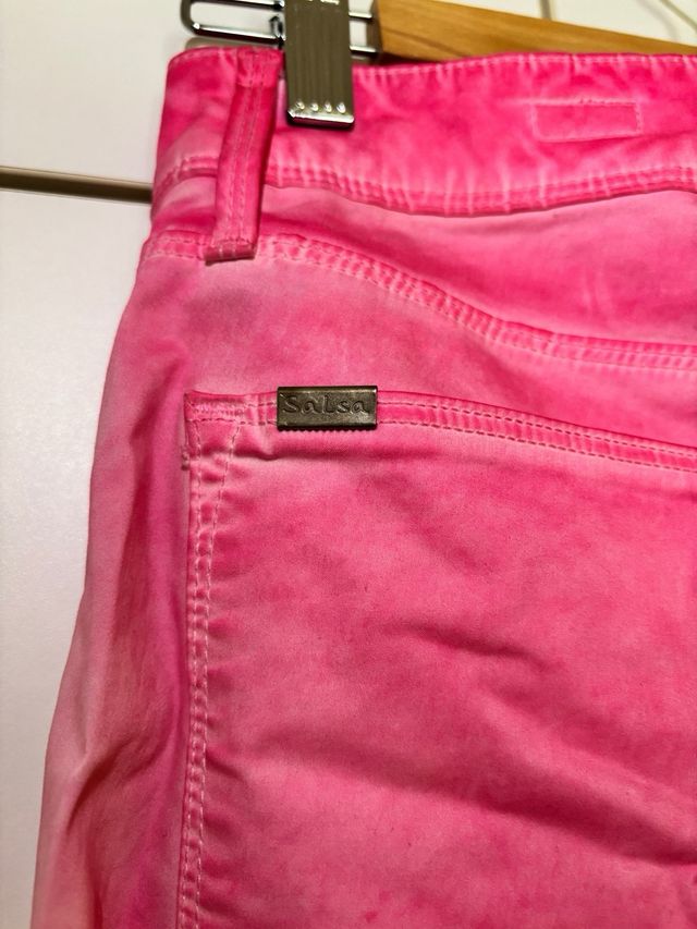 Vaqueros pitillo SALSA rosa