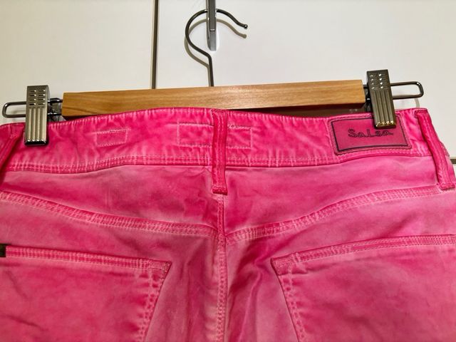Vaqueros pitillo SALSA rosa