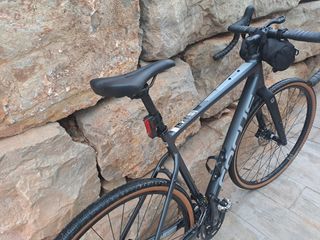 Bicicleta Gravel Focus