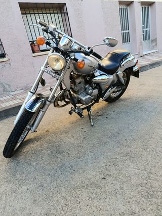 Kymco Zing II 125: Moto clásica