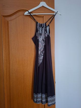 Vestido largo negro estampado